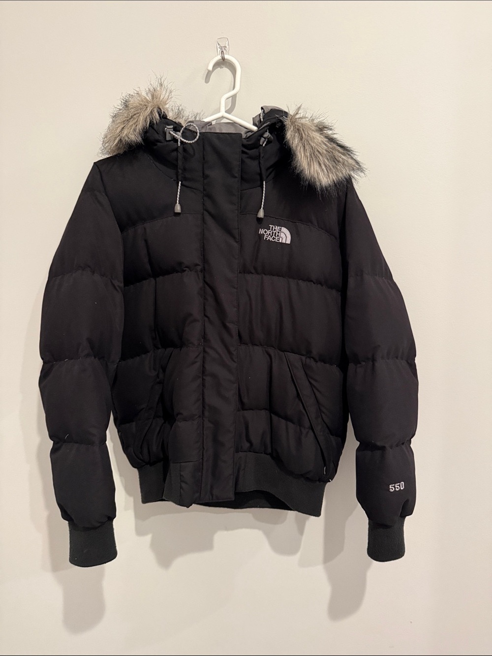The North Face 550 Women's Black Puffer Jacket with Faux Fur-Trim Hood
